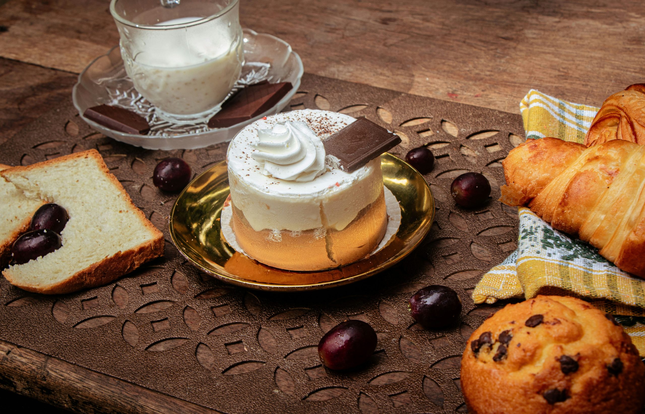Savory Creams & Pastry Fillings: Beyond Sweet