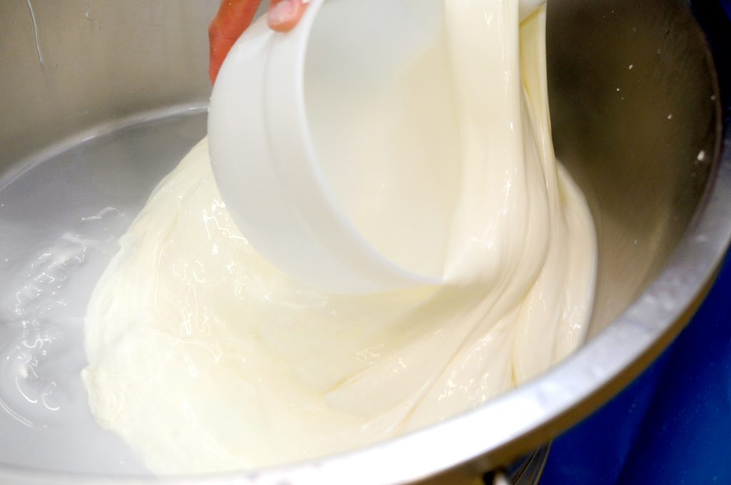 Stabilized Whipped Creams: Light, Clean, and Delivery-Safe